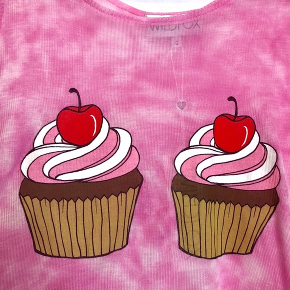 WILDFOX RARE pink tie-dye 💕 cupcake shirt 🧁 - Picture 4 of 12